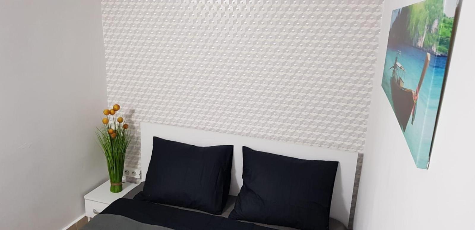 Apartment Plaja Modern Black Sea